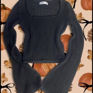 Hollister Co‎ knit top